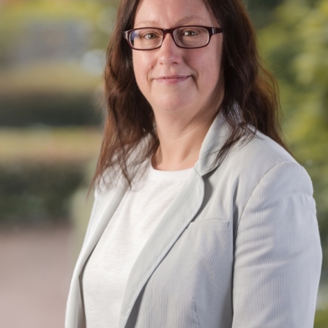 Chrissie Watterson 1 683x1024